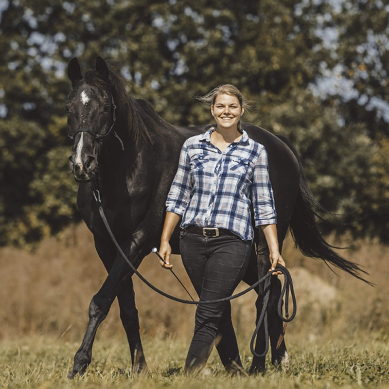 Pferdevehaltenstrainerin Nicole Betke